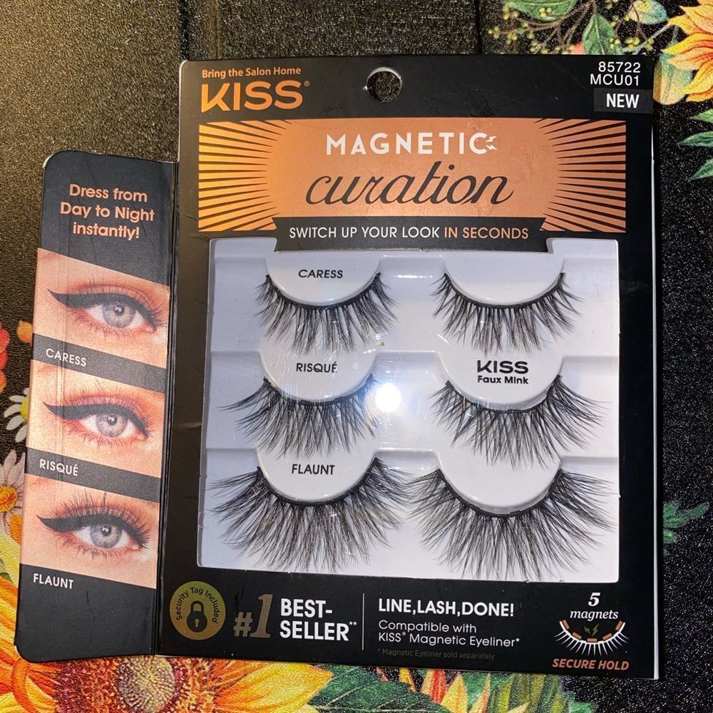 KISS Magnetic Curation Lashes Risqué
